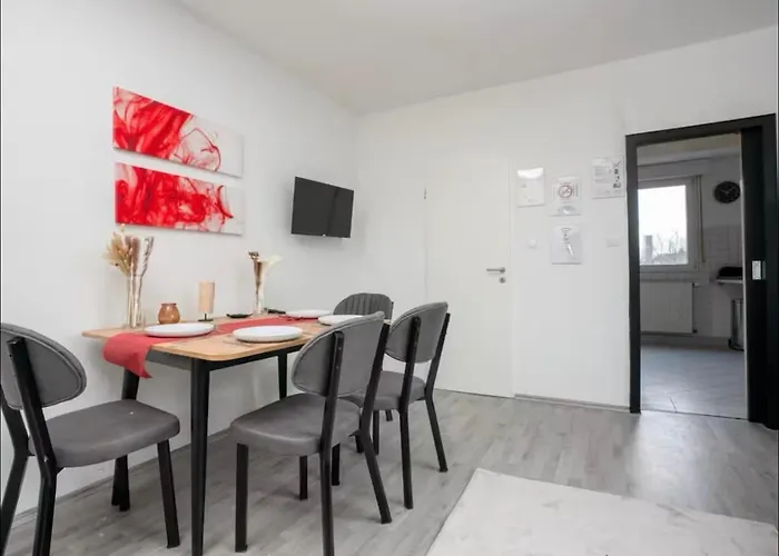 Livemore24 - 3 In West 24-7 Check-in Herten (North Rhine-Westphalia)